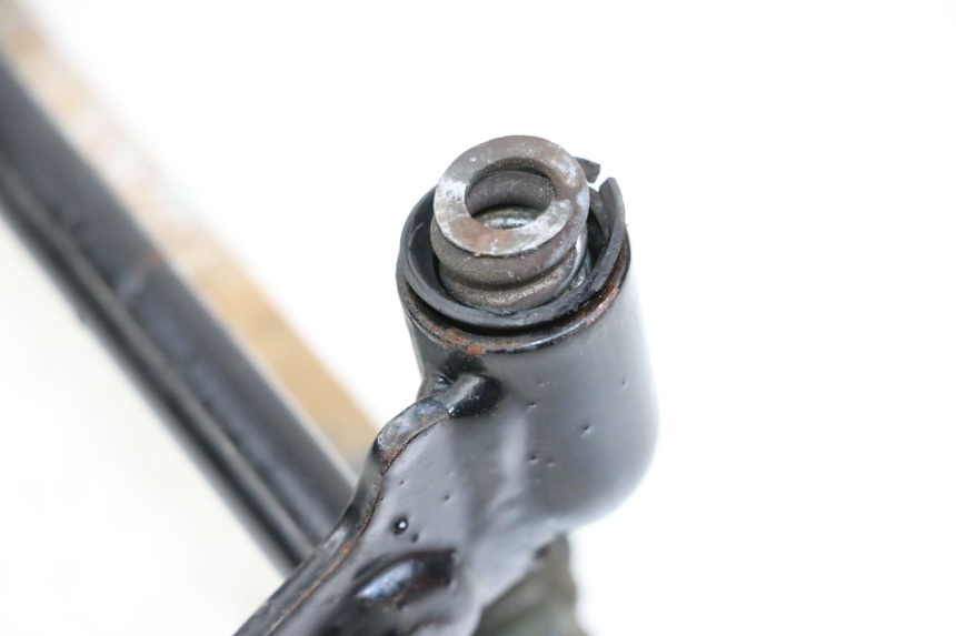 photo de SUPORTE DO MOTOR MBK MACH G AC 50 (2002 - 2014) - Outro ângulo de visão