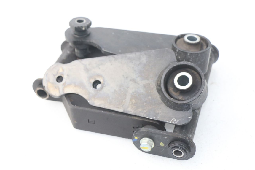 photo de SUPORTE DO MOTOR PEUGEOT METROPOLIS 400 (2017 - 2020) - Detalhe da peça