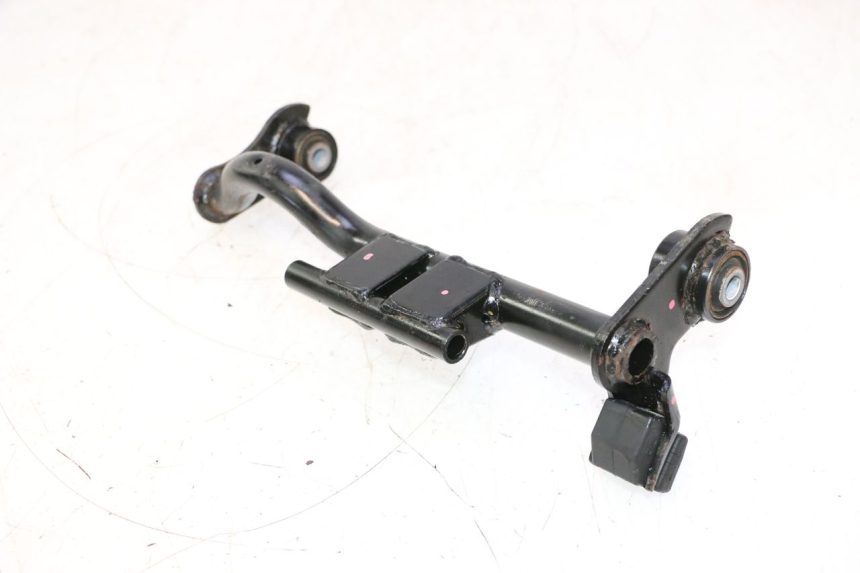 photo de SUPORTE DO MOTOR SYM MIO 50 (2005 - 2010) - Vista principal