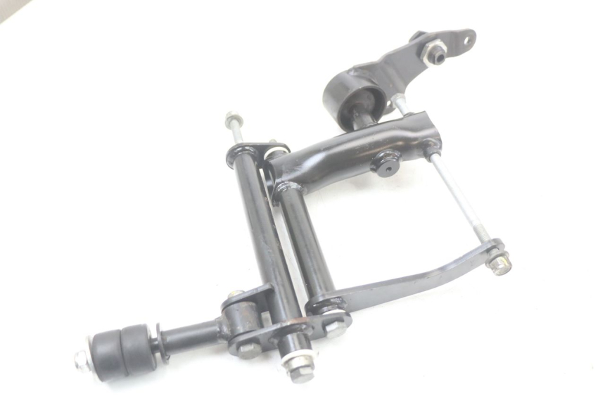 photo de SUPORTE DO MOTOR PIAGGIO MP3 HPE 350 (2018 - 2020) - Vista geral