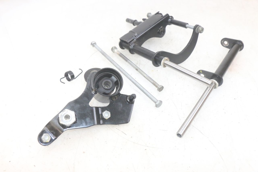 photo de SUPORTE DO MOTOR PIAGGIO MP3 HPE 300 (2019 - 2026) - Vista principal