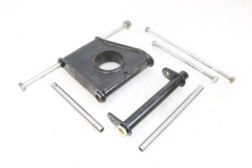photo de SUPORTE DO MOTOR PIAGGIO MP3 LT 400 (2007 - 2012) - Ampliação dos componentes