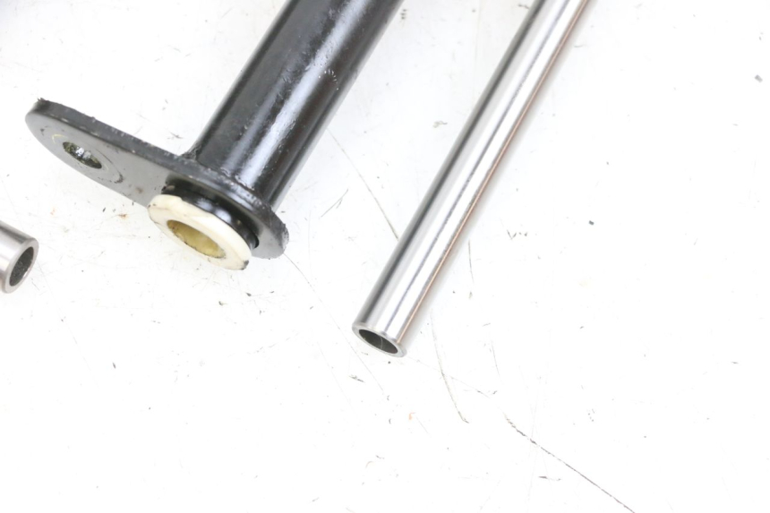 photo de SUPORTE DO MOTOR PIAGGIO MP3 LT 400 (2007 - 2012) - Marcações e referências