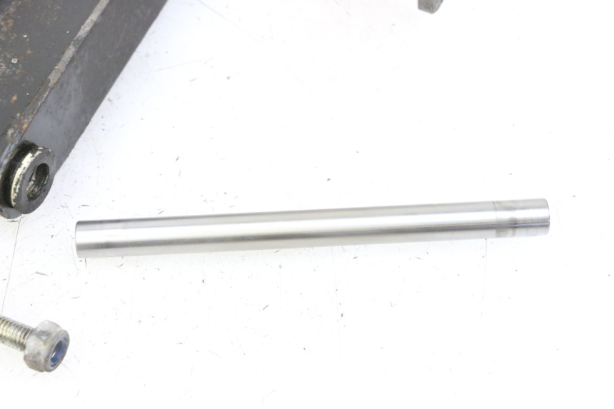 photo de SUPORTE DO MOTOR PIAGGIO MP3 500 (2011 - 2015) - Pontos de fixação
