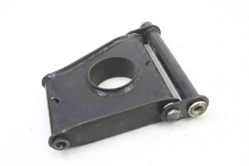 photo de SUPORTE DO MOTOR PIAGGIO MP3 500 (2014 - 2017) - Zoom do estado de desgaste