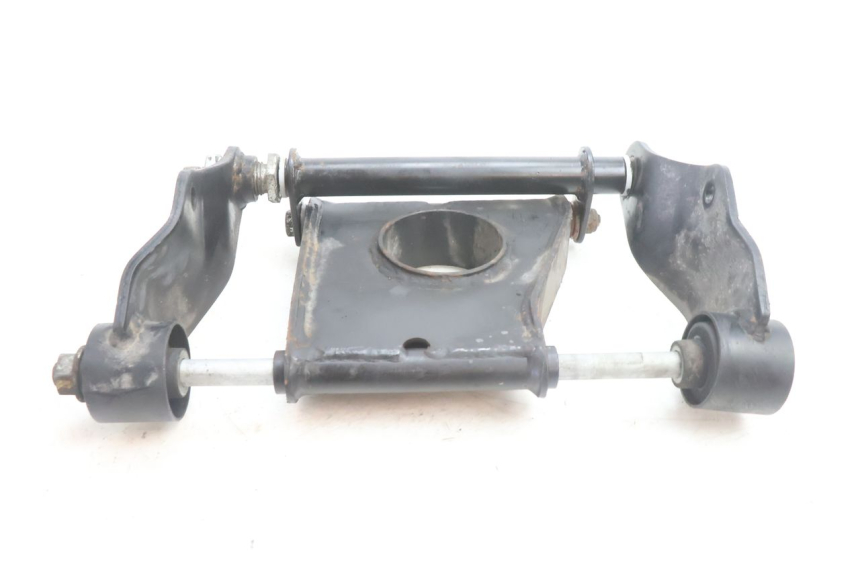photo de SUPORTE DO MOTOR PIAGGIO MP3 500 (2016 - 2018) - Zoom do estado de desgaste