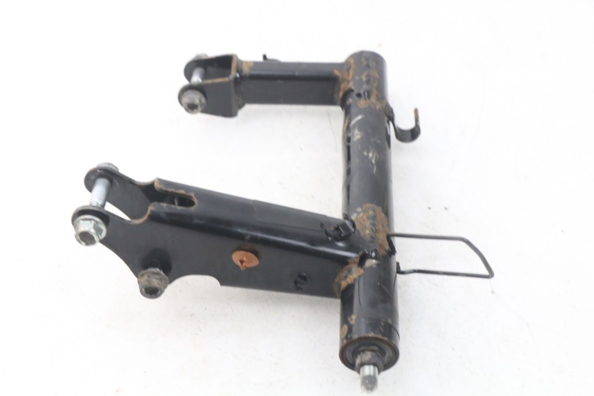 photo de SUPORTE DO MOTOR MBK MW TRYPTIK 125 (2017 - 2022) - Zoom do estado de desgaste