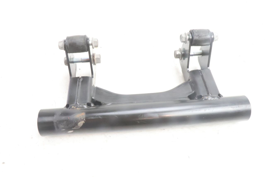 photo de SUPORTE DO MOTOR YAMAHA N-MAX NMAX 125 (2021 - 2024) - Zoom do estado de desgaste