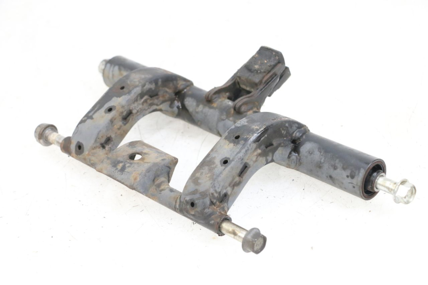 photo de SUPORTE DO MOTOR HONDA NHX LEAD 110 (2008 - 2010) - Outro ângulo de visão