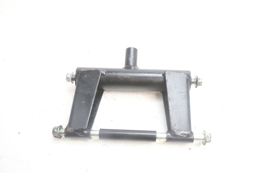 photo de SUPORTE DO MOTOR JM MOTORS OLDIES 4T 50 (2020 - 2026) - Detalhe da peça
