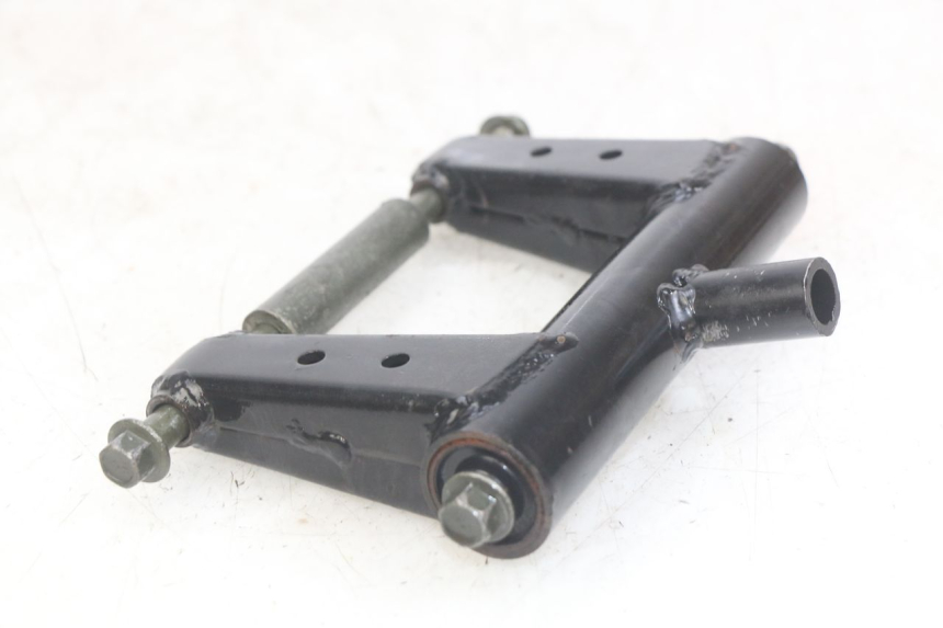 photo de SUPORTE DO MOTOR JM MOTORS OLDIES RS 4T 50 (2021 - 2024) - Zoom do estado de desgaste
