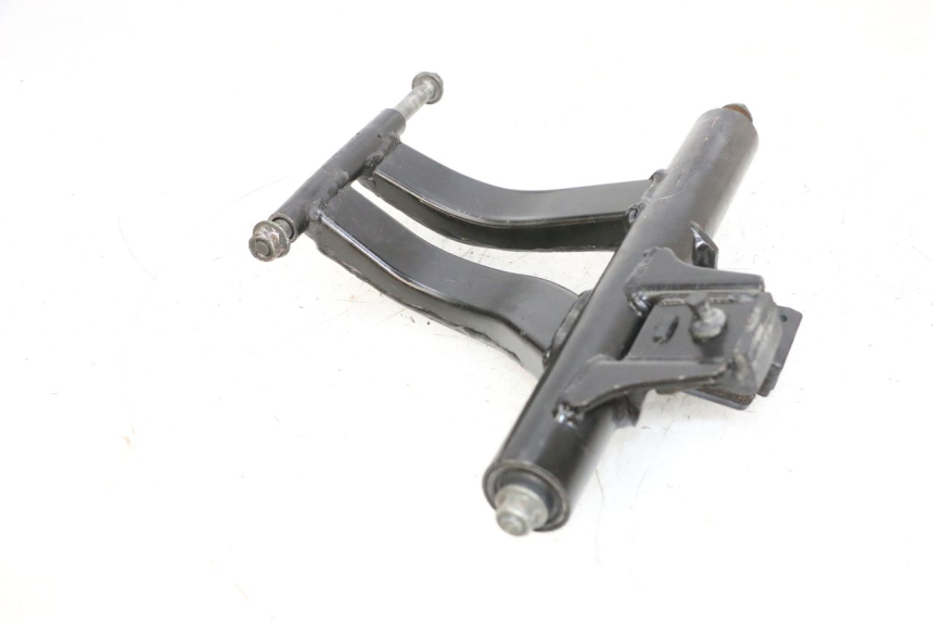 photo de SUPORTE DO MOTOR SYM ORBIT III 3 4T 50 (2018 - 2021) - Zoom do estado de desgaste