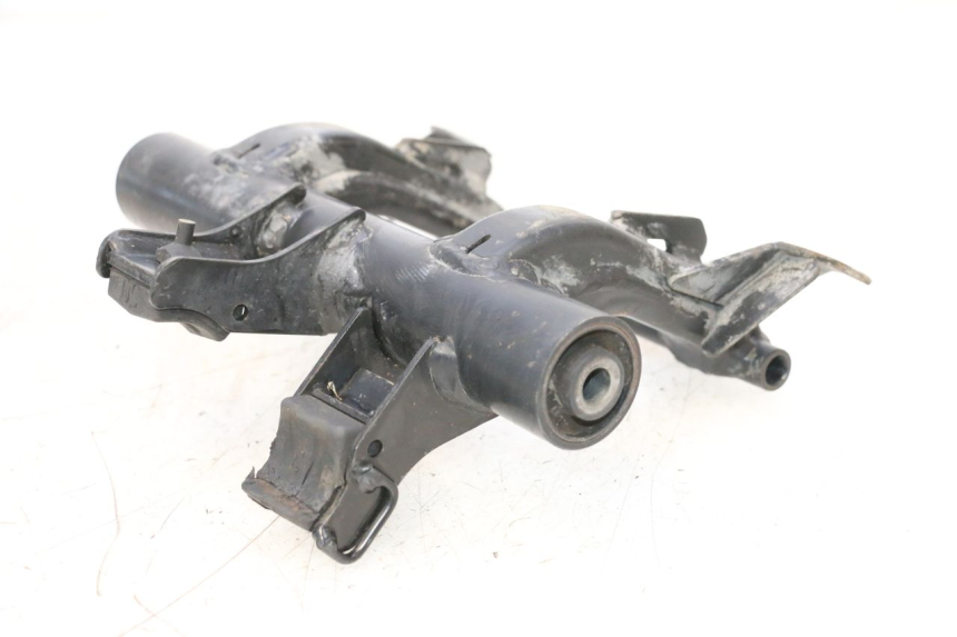 photo de SUPORTE DO MOTOR HONDA PCX (JF57/JF64) 125 (2014 - 2018) - Pontos de fixação