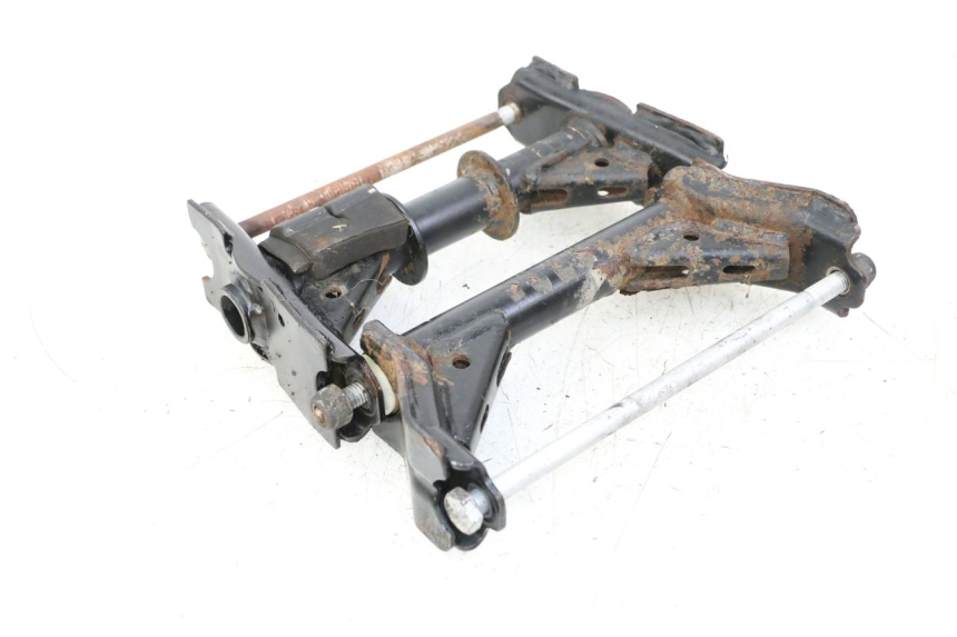 photo de SUPORTE DO MOTOR PEUGEOT SATELIS COMPRESSOR K15 125 (2006 - 2009) - Detalhe da peça