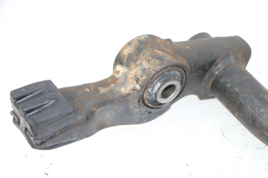 photo de SUPORTE DO MOTOR PEUGEOT TWEET 4T 50 (2014 - 2019) - Outro ângulo de visão
