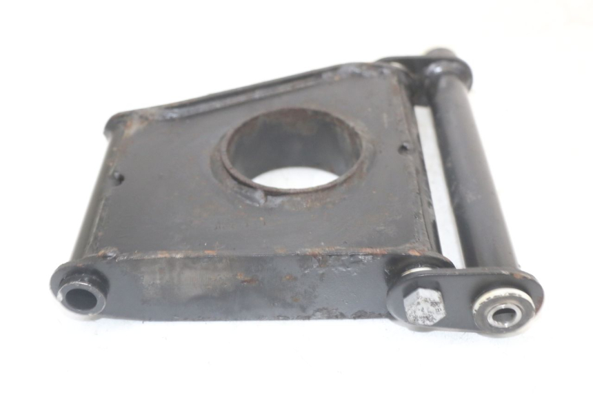 photo de SUPORTE DO MOTOR PIAGGIO MP3 LT 400 (2007 - 2012) - Outro ângulo de visão