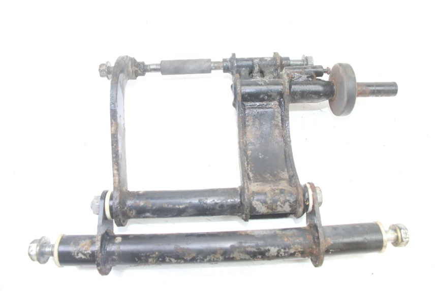 photo de SUPORTE DO MOTOR PIAGGIO VESPA GRANTURISMO 125 (2003 - 2007) - Zoom do estado de desgaste