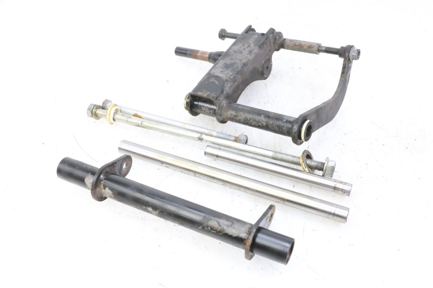 photo de SUPORTE DO MOTOR PIAGGIO VESPA GRANTURISMO 200 (2004 - 2005) - Vista principal
