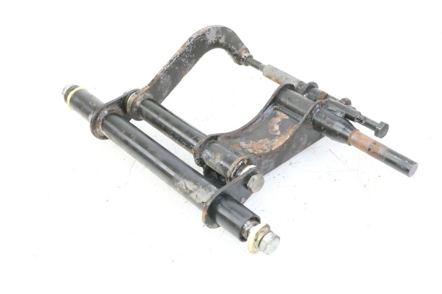 photo de SUPORTE DO MOTOR PIAGGIO VESPA GRANTURISMO 200 (2004 - 2005) - Outro ângulo de visão