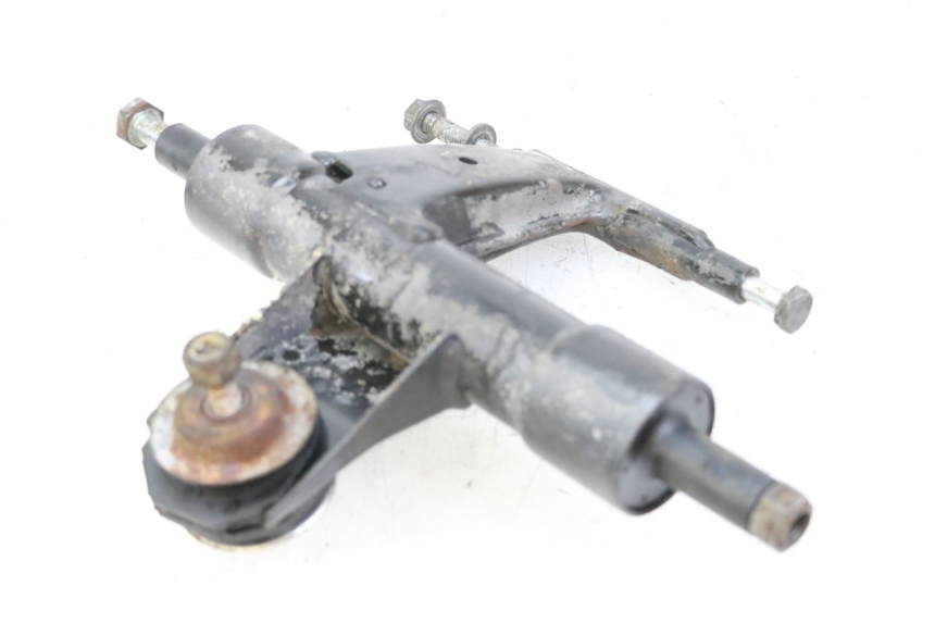 photo de SUPORTE DO MOTOR PIAGGIO VESPA LX 2T 50 (2005 - 2013) - Zoom do estado de desgaste