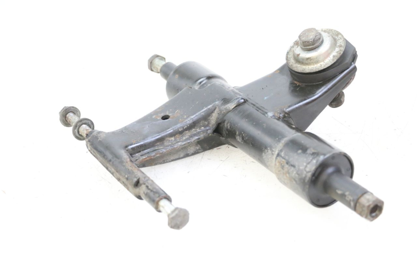 photo de SUPORTE DO MOTOR PIAGGIO VESPA LX 2T 50 (2005 - 2013) - Outro ângulo de visão