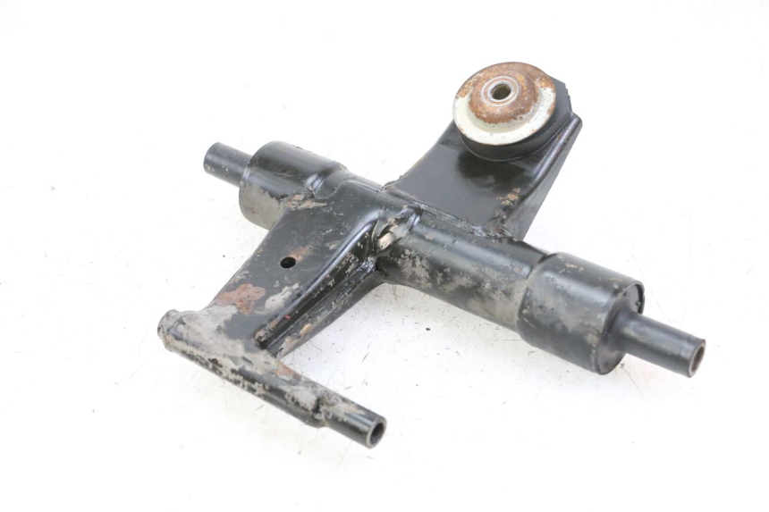 photo de SUPORTE DO MOTOR PIAGGIO VESPA S 2T 50 (2007 - 2014) - Outro ângulo de visão