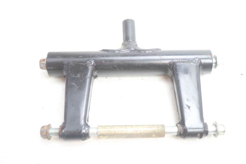 photo de SUPORTE DO MOTOR LAZIO RENO 50 (2016 - 2021) - Detalhe da peça