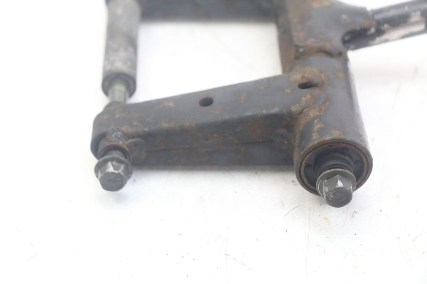 photo de SUPORTE DO MOTOR TNT MOTOR ROMA 10' 4T 50 (2007 - 2018) - Detalhe da peça