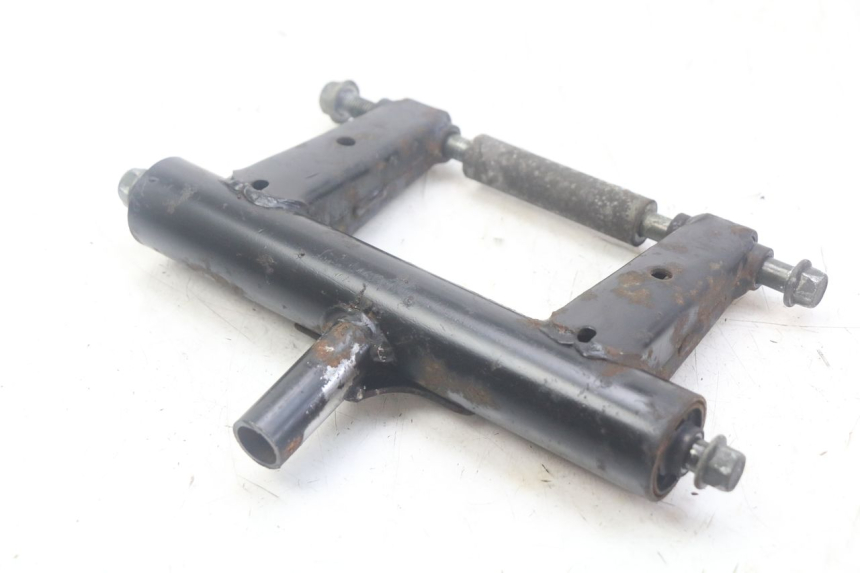 photo de SUPORTE DO MOTOR TNT MOTOR ROMA 10' 4T 50 (2007 - 2018) - Ampliação técnica