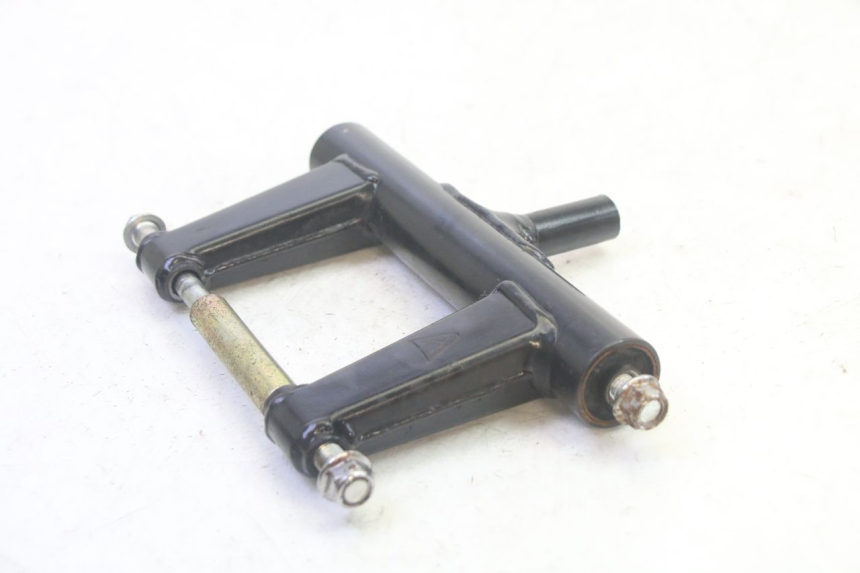 photo de SUPORTE DO MOTOR TNT MOTOR ROMA 10' 4T 50 (2019 - 2022) - Zoom do estado de desgaste