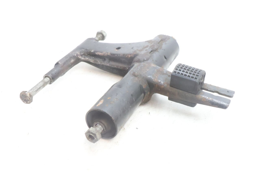 photo de SUPORTE DO MOTOR GILERA RUNNER SP 50 (2002 - 2004) - Detalhe da peça