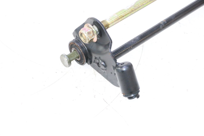 photo de SUPORTE DO MOTOR KEEWAY RY6 2T 50 (2011 - 2019) - Estado da superfície