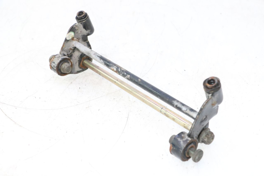 photo de SUPORTE DO MOTOR KEEWAY RY6 2T 50 (2011 - 2019) - Pontos de fixação