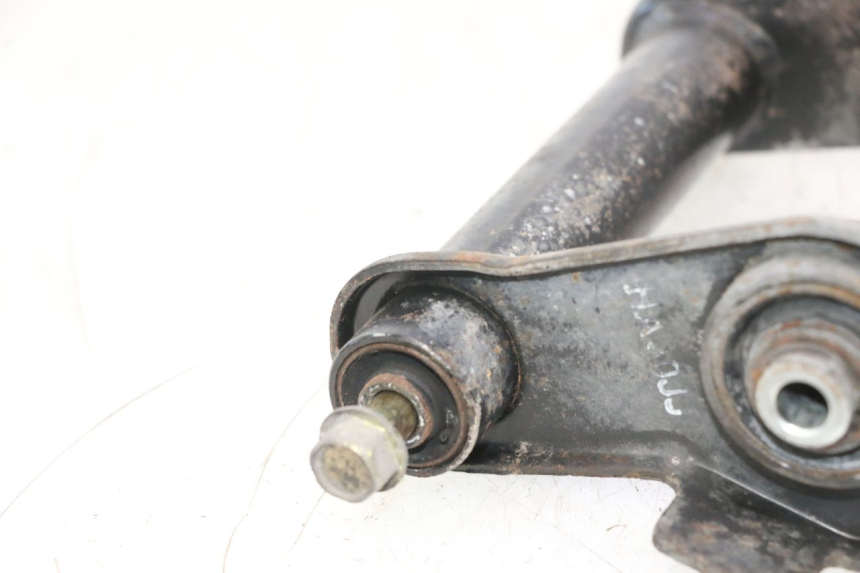photo de SUPORTE DO MOTOR DAELIM S2 125 (2006 - 2007) - Pontos de fixação