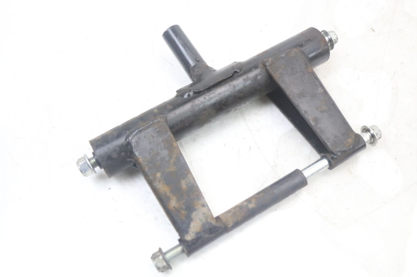 photo de SUPORTE DO MOTOR JM MOTORS SANTANA 50 (2014 - 2023) - Outro ângulo de visão