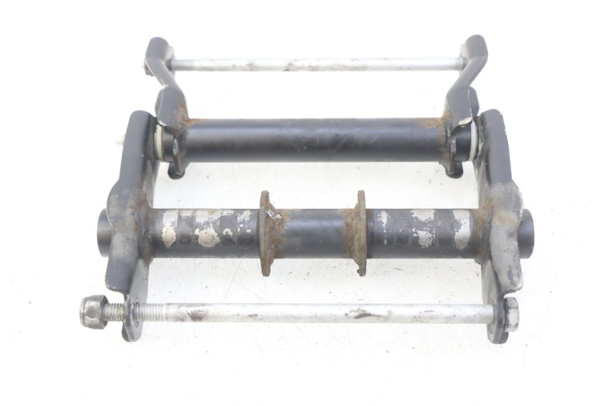 photo de SUPORTE DO MOTOR PEUGEOT SATELIS 125 (2006 - 2009) - Outro ângulo de visão