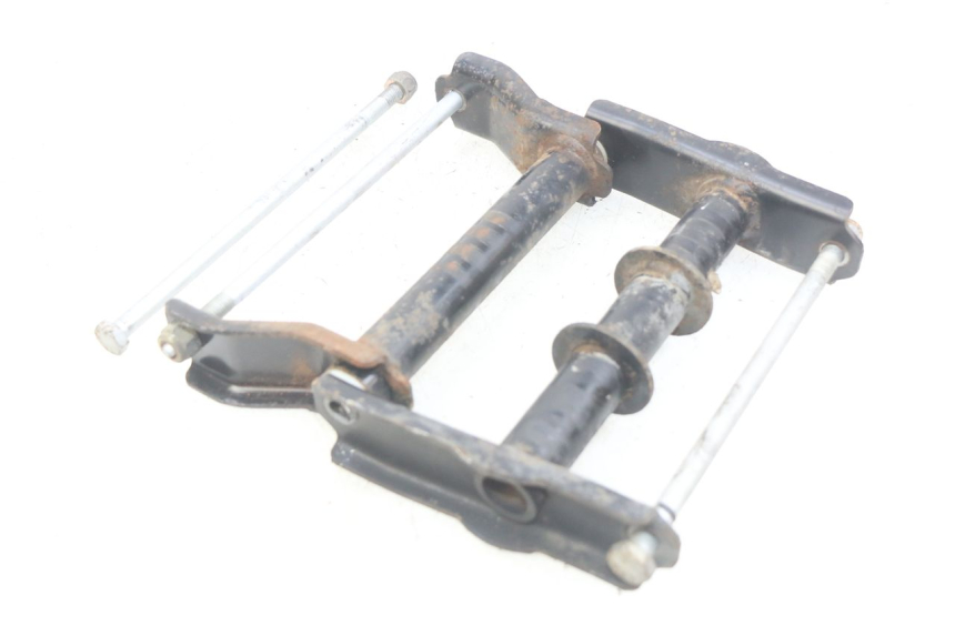 photo de SUPORTE DO MOTOR PEUGEOT SATELIS 125 (2006 - 2009) - Detalhes característicos
