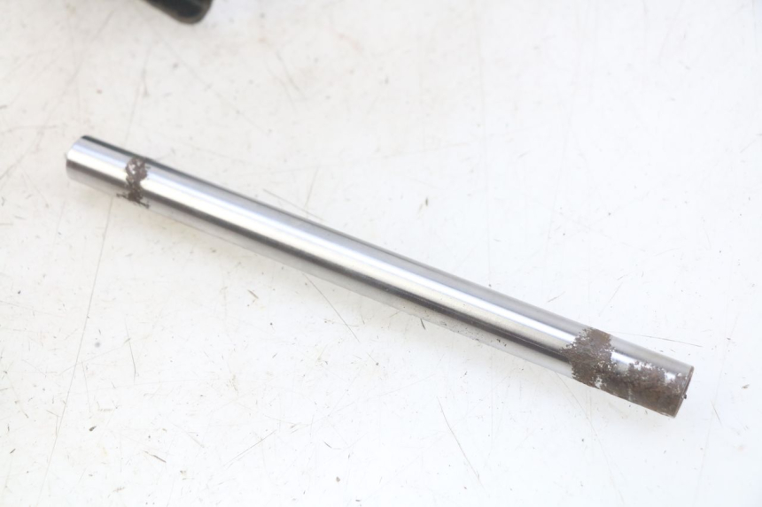 photo de SUPORTE DO MOTOR PEUGEOT SATELIS 125 (2006 - 2009) - Zoom do estado de desgaste