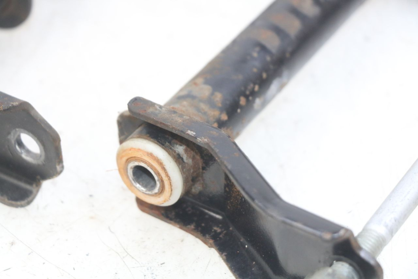 photo de SUPORTE DO MOTOR PEUGEOT SATELIS 125 (2006 - 2009) - Estado da superfície