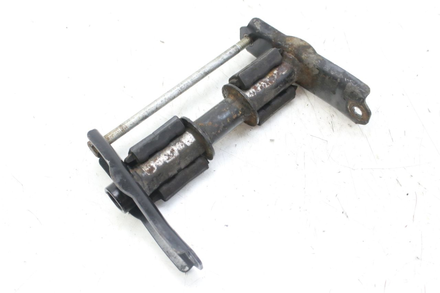 photo de SUPORTE DO MOTOR PEUGEOT SATELIS 125 (2010 - 2012) - Estado da superfície