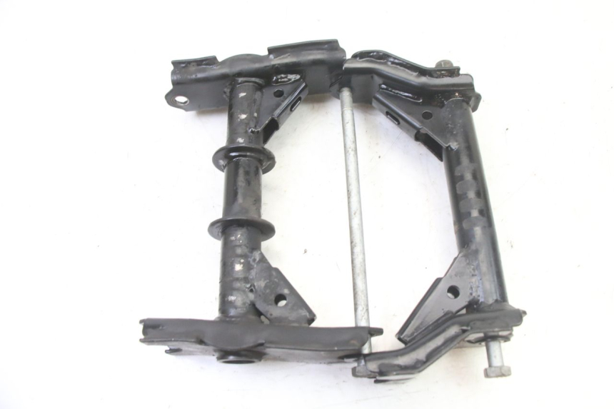 photo de SUPORTE DO MOTOR PEUGEOT SATELIS 125 (2013 - 2018) - Vista principal