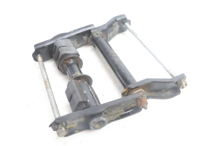 photo de SUPORTE DO MOTOR PEUGEOT SATELIS 125 (2006 - 2009) - Detalhe da peça