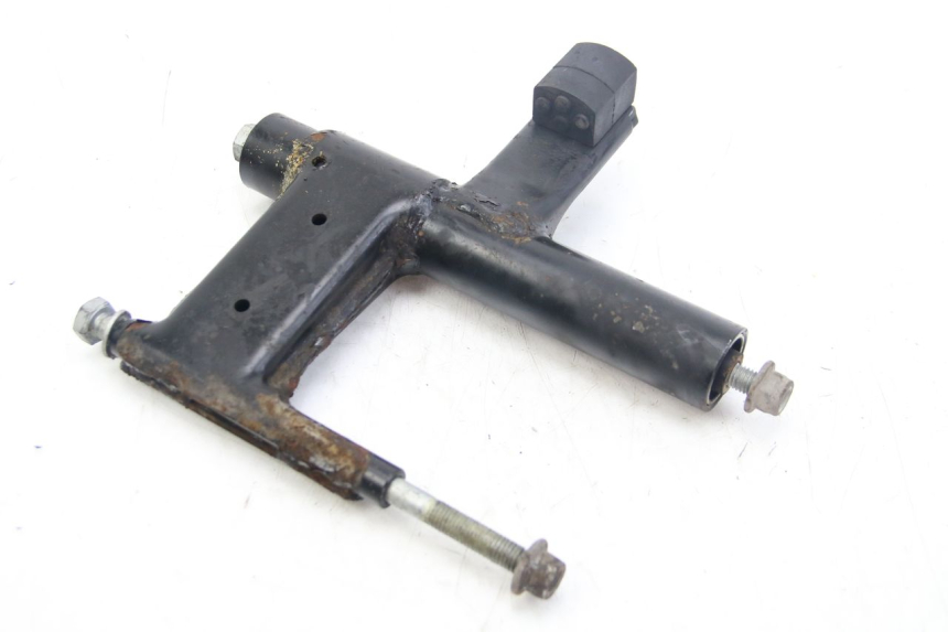 photo de SUPORTE DO MOTOR APRILIA SCARABEO 4T 50 (2009 - 2017) - Outro ângulo de visão