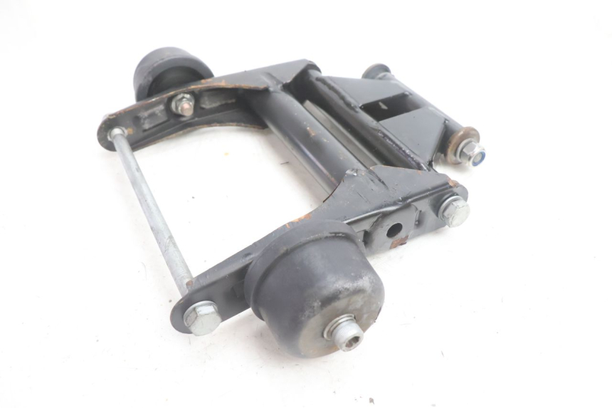 photo de SUPORTE DO MOTOR APRILIA SCARABEO GT 125 (1999 - 2007) - Ampliação técnica