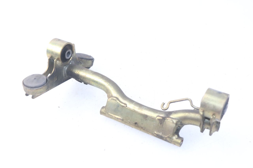 photo de SUPORTE DO MOTOR HONDA SES DYLAN 125 (2002 - 2006) - Zoom do estado de desgaste
