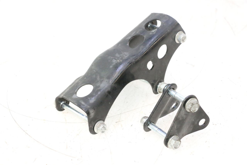 photo de SUPORTE DO MOTOR MASH SEVENTY FIVE 125 (2013 - 2021) - Vista principal