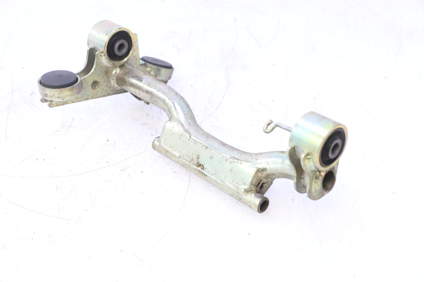 photo de SUPORTE DO MOTOR HONDA SH 125 (2001 - 2003) - Outro ângulo de visão