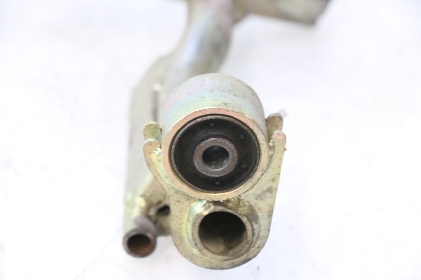 photo de SUPORTE DO MOTOR HONDA SH 125 (2001 - 2003) - Ampliação técnica