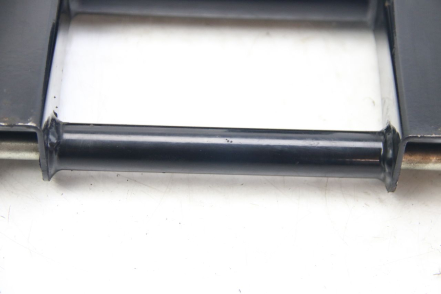photo de SUPORTE DO MOTOR SUZUKI SIXTEEN 125 (2008 - 2010) - Ampliação dos componentes
