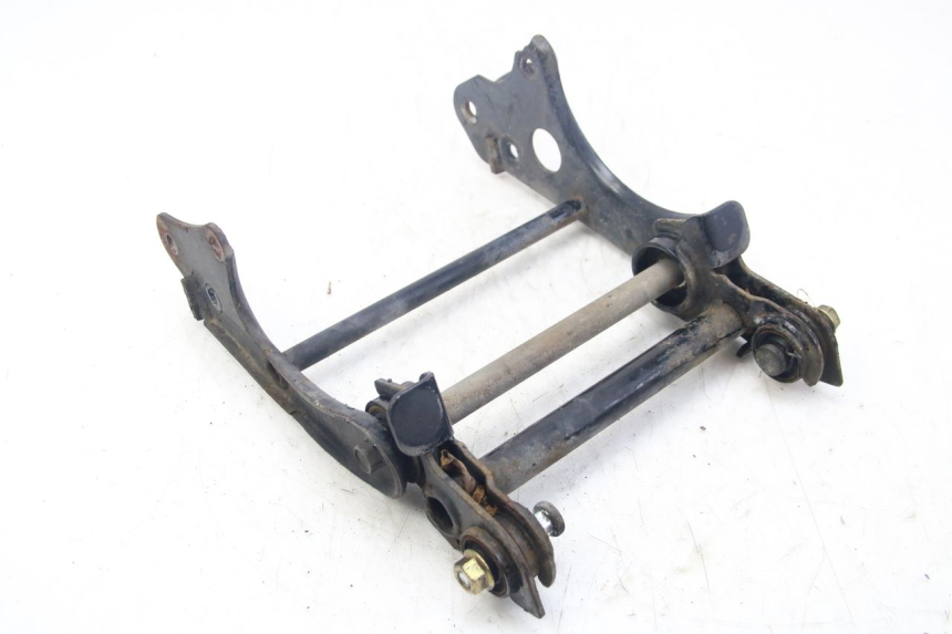 photo de SUPORTE DO MOTOR MBK SKYLINER 125 (1998 - 2001) - Detalhe da peça